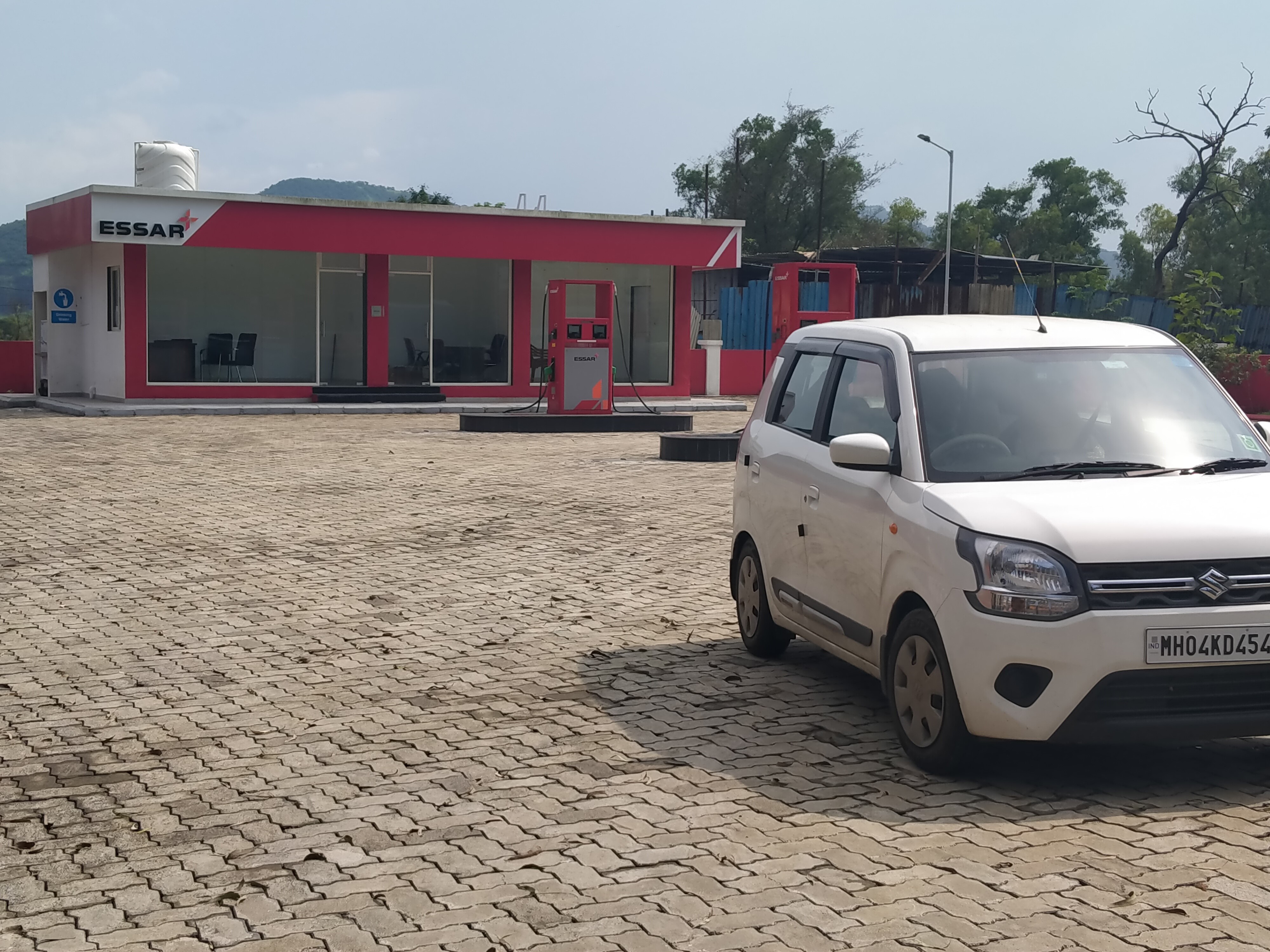 Commercial Fuel Station & Retail Plaza